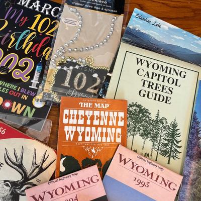 Travel Brochures & maps