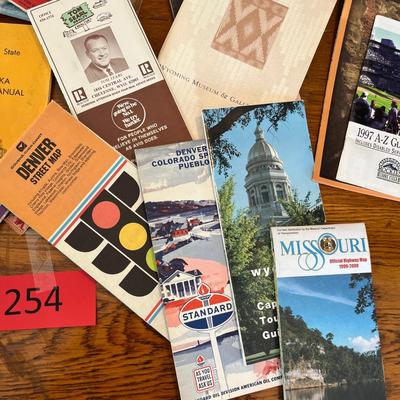 Travel Brochures & maps