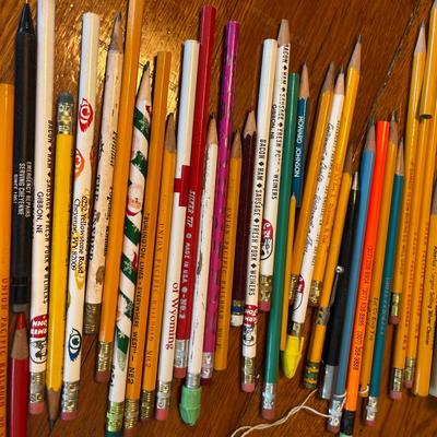 Lot of vintage pencils