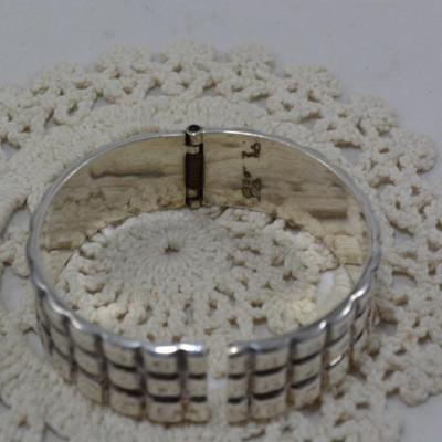 Heavy 925 Sterling Spring-Closure Cuff Bracelet 63.4g