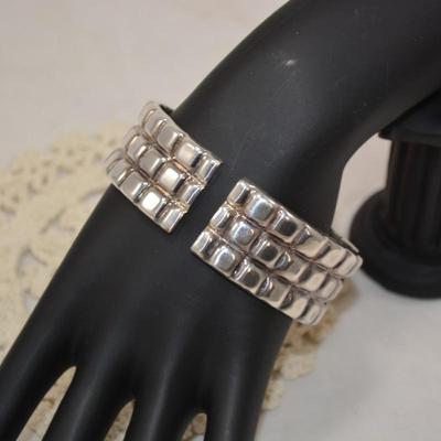 Heavy 925 Sterling Spring-Closure Cuff Bracelet 63.4g