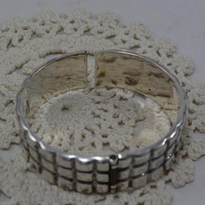 Heavy 925 Sterling Spring-Closure Cuff Bracelet 63.4g