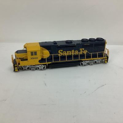 Lot 471 Bachmann 60913 HO EMD SD 40-2 Sante Fe DCC Locomotive HO Scale