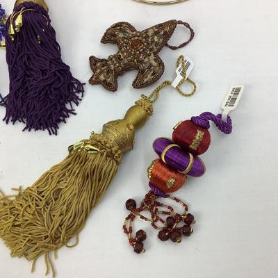 Lot 479 Pier 1 Tassel/Sequin Ornaments - NEW -