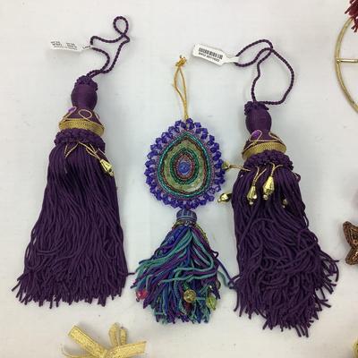 Lot 479 Pier 1 Tassel/Sequin Ornaments - NEW -