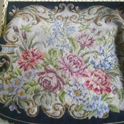 Vintage Tapestry Ladies Purse made in Austria