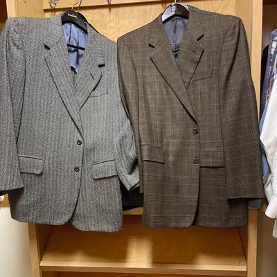 Neiman Marcus Suits, Slacks & Sports Coats (PC2-SS)