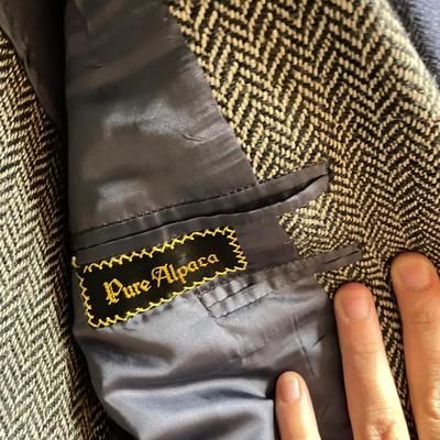 Neiman Marcus Suits, Slacks & Sports Coats (PC2-SS)