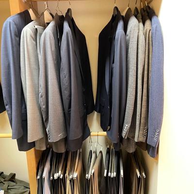 Neiman Marcus Suits, Slacks & Sports Coats (PC2-SS)