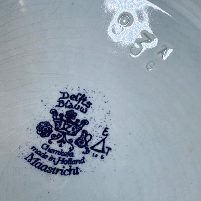 1839 Delft Horse and carriage