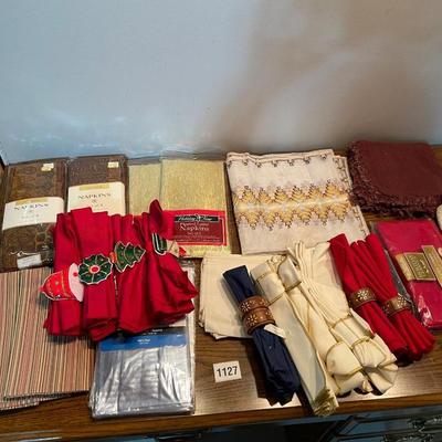 Holiday napkin assortment