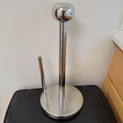 Terraillon Scale, Chrome Trashcan and Paper Towel Holder (L-DW)