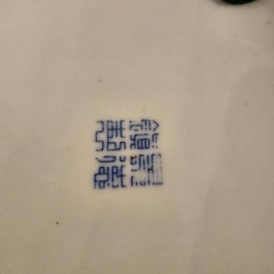 Vintage Chinese Plates & Wooden Stands  (DR-JS)