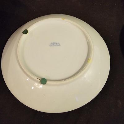 Vintage Chinese Plates & Wooden Stands  (DR-JS)