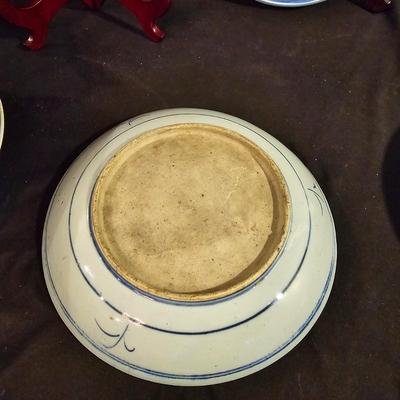Vintage Chinese Plates & Wooden Stands  (DR-JS)