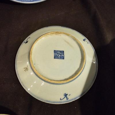 Vintage Chinese Plates & Wooden Stands  (DR-JS)