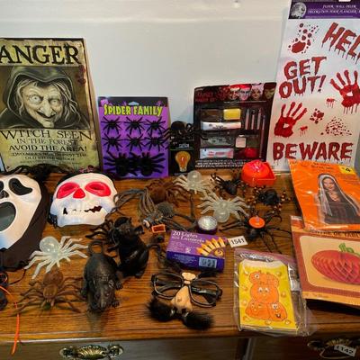 Halloween assortment