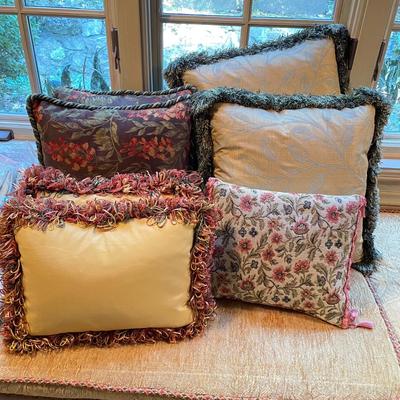 Accent Pillows (PB-SS)
