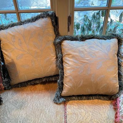 Accent Pillows (PB-SS)