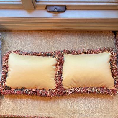 Accent Pillows (PB-SS)