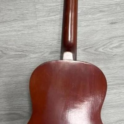 Vintage Lyle C-601 Classical Acoustic Guitar / Made in Korea/ Case