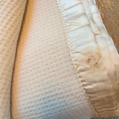 Four Wool Blankets (PB-SS)