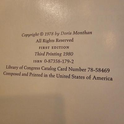 Honduran & Native American Art Books & Folklore Pillows  (BR1-JS)