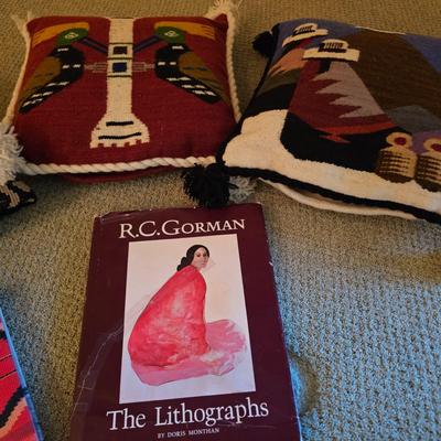 Honduran & Native American Art Books & Folklore Pillows  (BR1-JS)