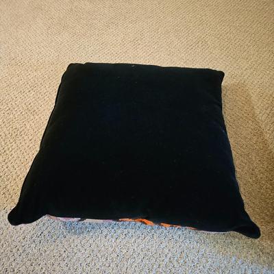 Honduran & Native American Art Books & Folklore Pillows  (BR1-JS)