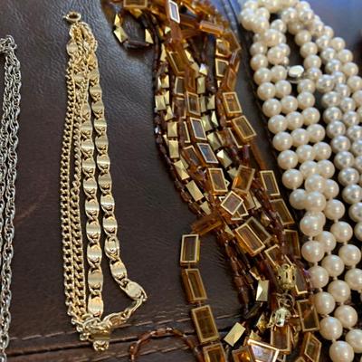 Large Estate Jewelry Lot Necklaces