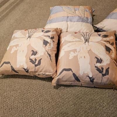 Jim Thompson Silk Pillows & More   (BR1-JS)