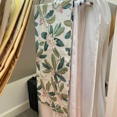 Fine Linens: Lace, Crochet, Embroidery & More (BR1-SS)