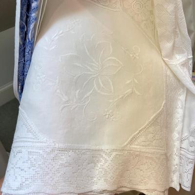 Fine Linens: Lace, Crochet, Embroidery & More (BR1-SS)