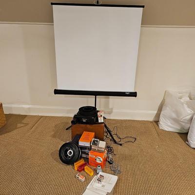Kodak 760H Carousel Slide Projector, Screen & More  (BR-JS)