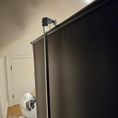 Kodak 760H Carousel Slide Projector, Screen & More  (BR-JS)