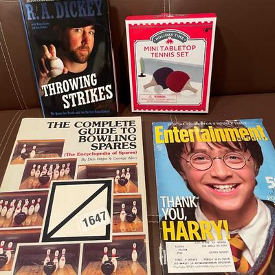 Asst of books and magazines & tabletop tennis game