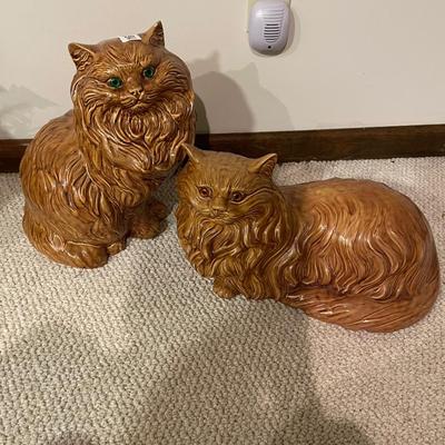 Ceramic cats