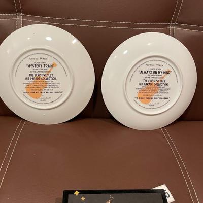 Elvis plates and greeting cards