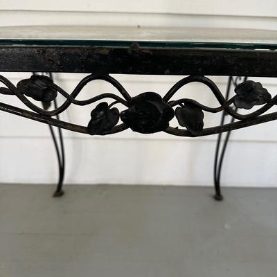 Decorative Metal Framed Glass Top Patio Table (BP-KL)