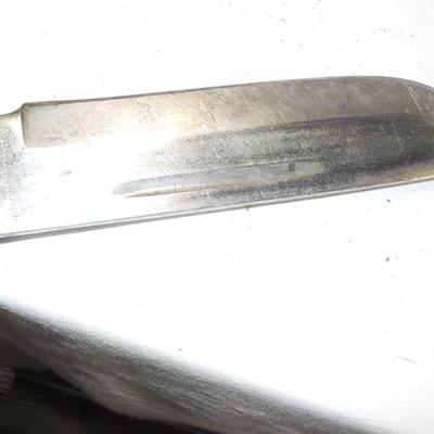 USN WW2Fighter Pilots Survival Knife, MK-2/ Cattarugus. est. $200 to $$600.
