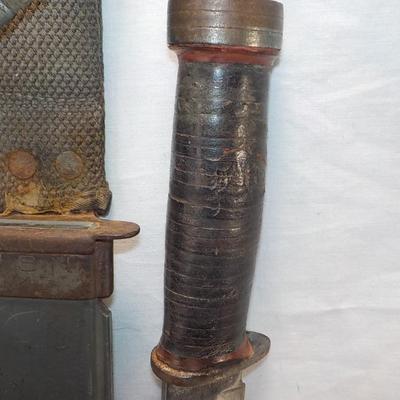 USN WW2Fighter Pilots Survival Knife, MK-2/ Cattarugus. est. $200 to $$600.