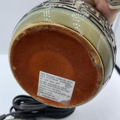 Wax warmer