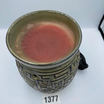 Wax warmer