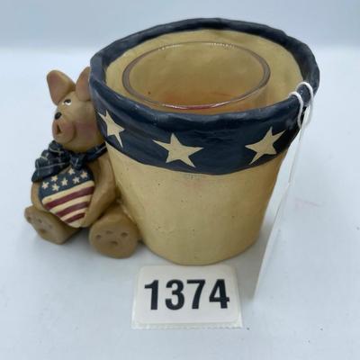 Patriotic bear