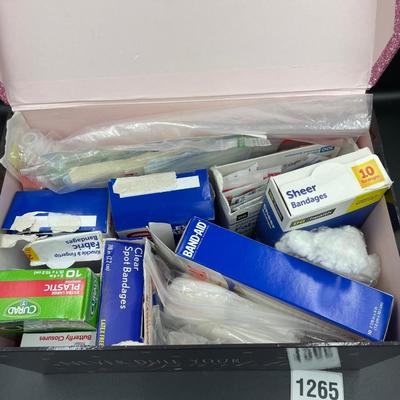 Band aid assortment