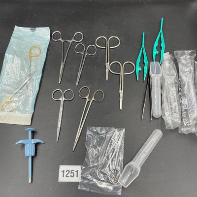 Tweezers
