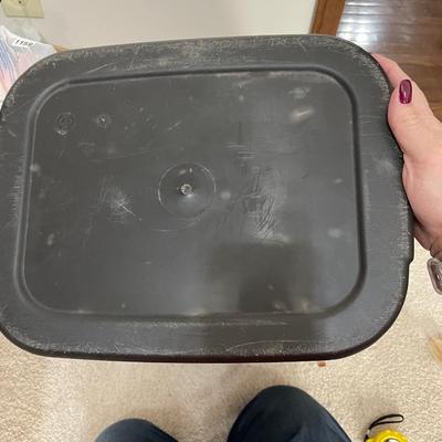 Kitchen trash can