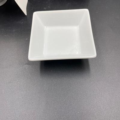 Small serving bowls