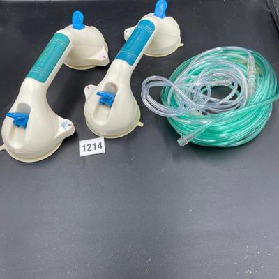 EZ grip suction handles