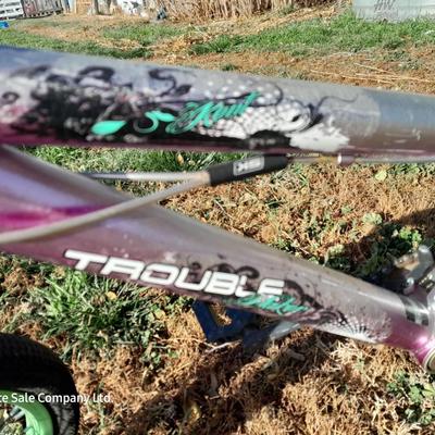 Girls 20" Kent Trouble Bicycle for parts or repair Model GS32027 Needs tires
